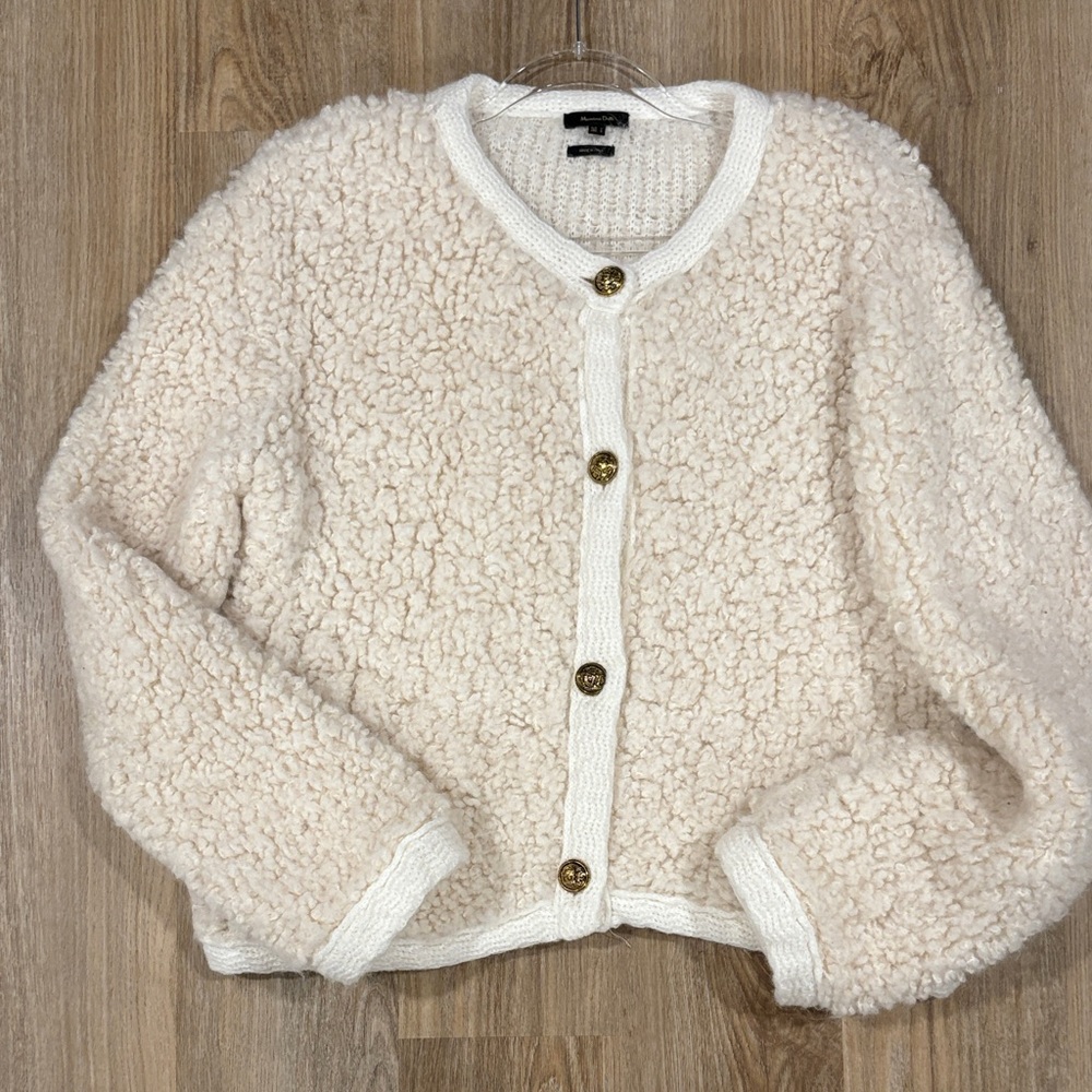 Italian Massimo Dutti Ivory Wool Knit Cardigan